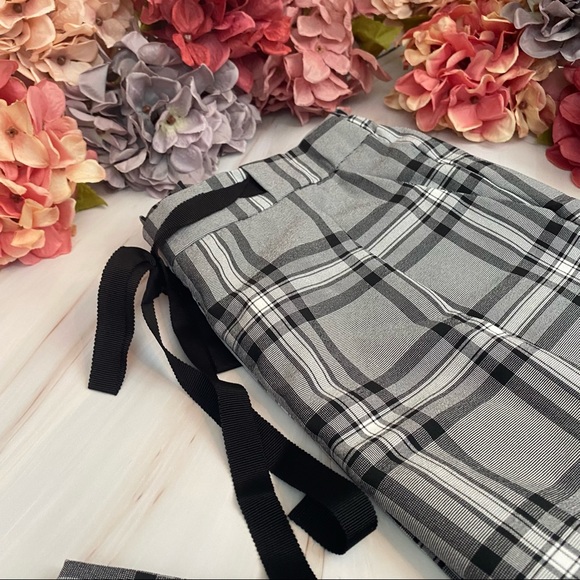 Black Gray and White Plaid Slim Fit Drawstring Trousers - Picture 8 of 16